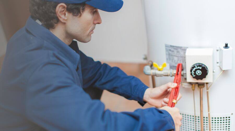Expert burst pipe repair services in Rich Hill, MO